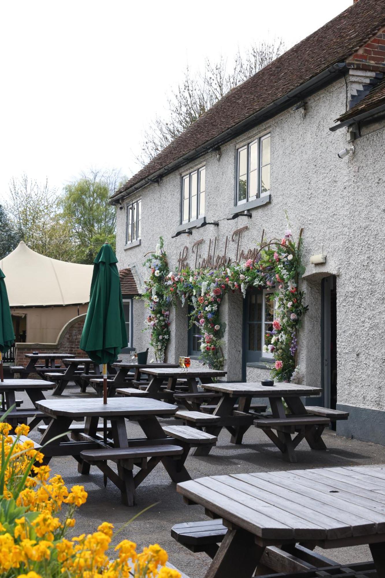 The Tickled Trout Hotel เมดสโตน ภายนอก รูปภาพ