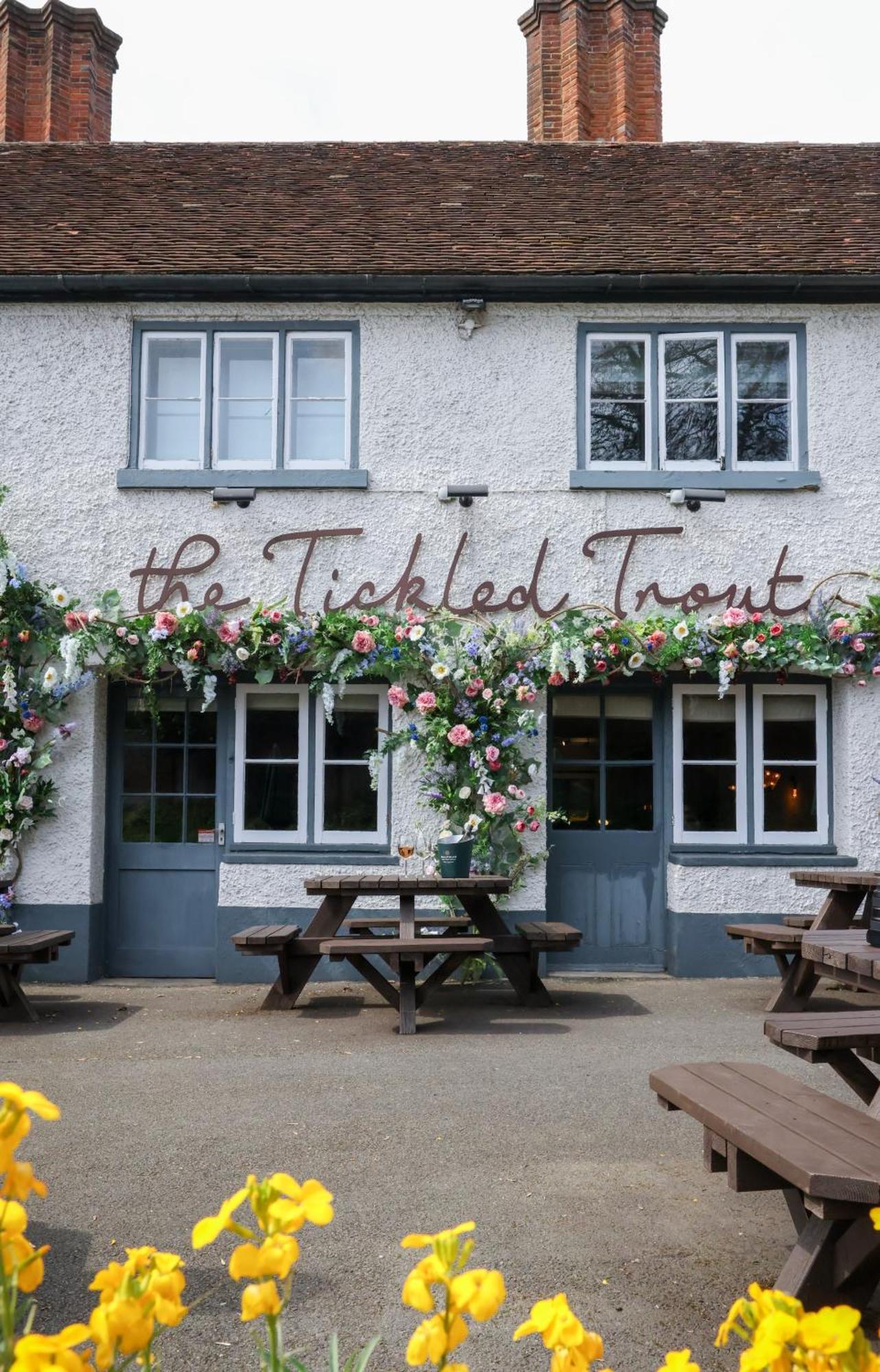 The Tickled Trout Hotel เมดสโตน ภายนอก รูปภาพ