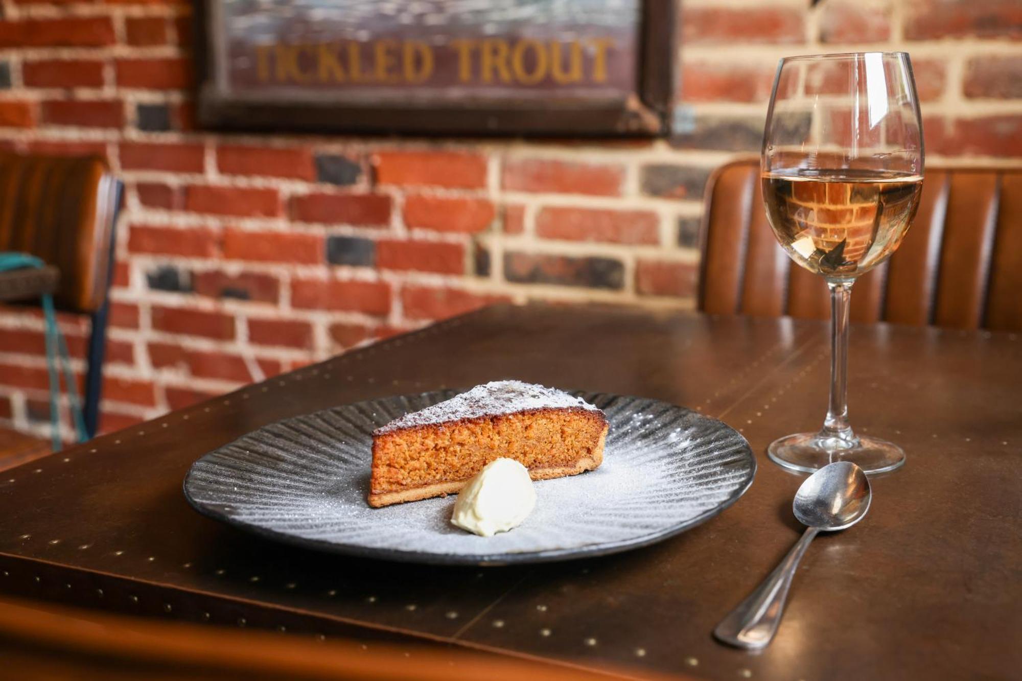 The Tickled Trout Hotel เมดสโตน ภายนอก รูปภาพ